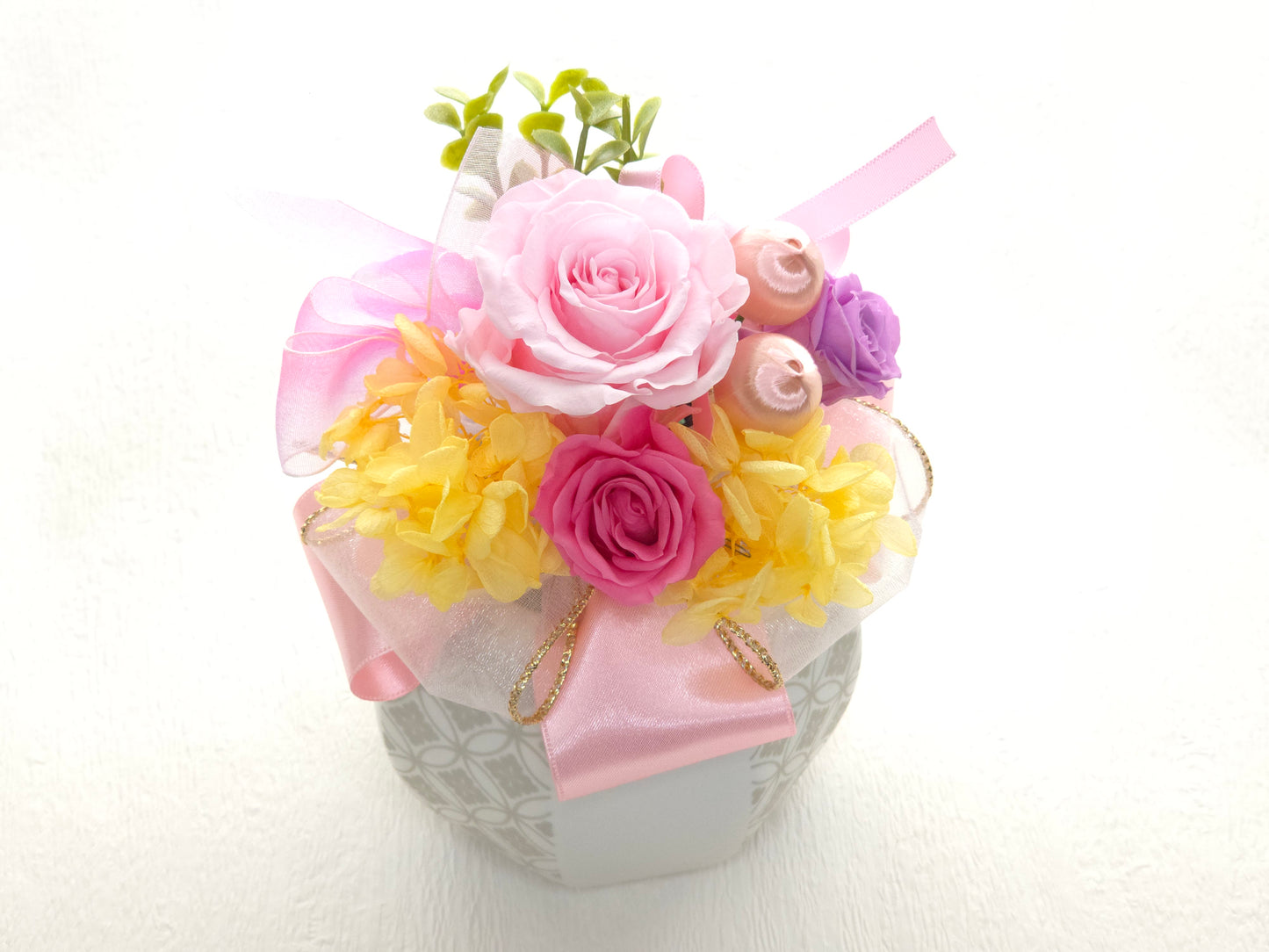 【プリザーブドフラワー]華てまり